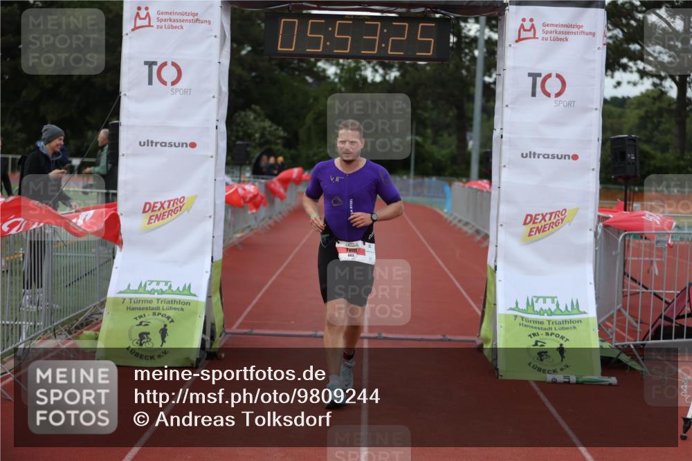 14.06.2026 - 7 Türme Triathlon Andreas Tolksdorf http://msf.ph/oto/9809244 14.06.2026 16:53:24 Ziel 663 meine-sportfotos.de
