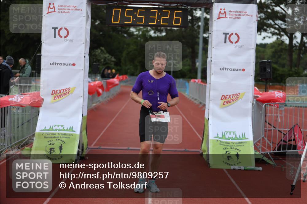 14.06.2026 - 7 Türme Triathlon Andreas Tolksdorf http://msf.ph/oto/9809257 14.06.2026 16:53:25 Ziel 663 meine-sportfotos.de