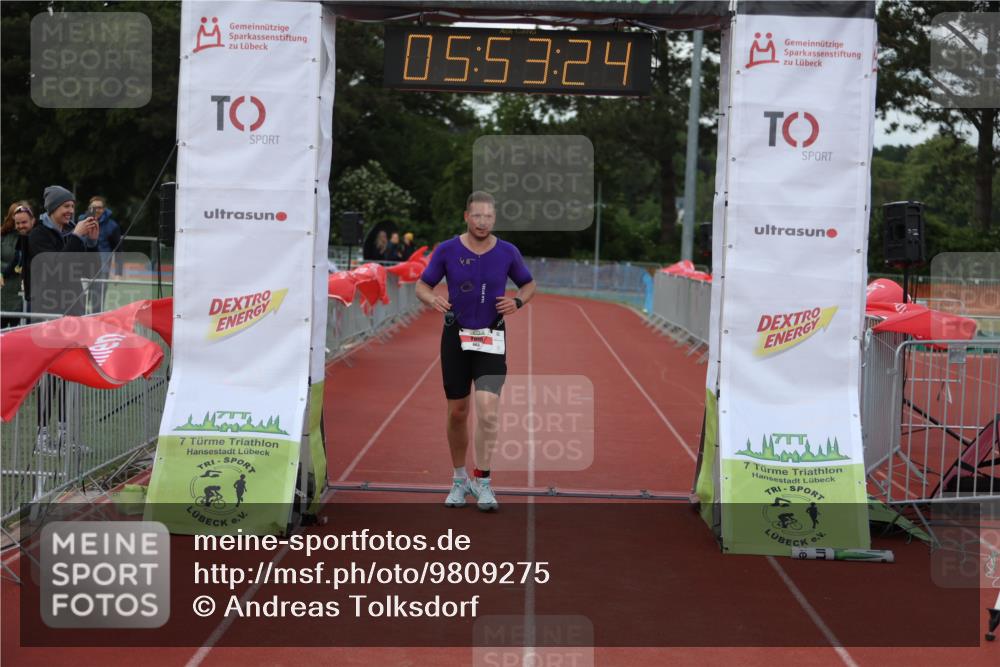 14.06.2026 - 7 Türme Triathlon Andreas Tolksdorf http://msf.ph/oto/9809275 14.06.2026 16:53:23 Ziel 663, 860 meine-sportfotos.de