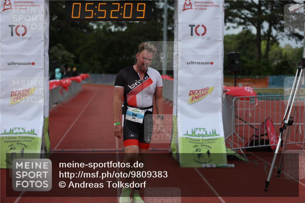14.06.2026 - 7 Türme Triathlon Andreas Tolksdorf http://msf.ph/oto/9809383 14.06.2026 16:52:08 Ziel 969 meine-sportfotos.de