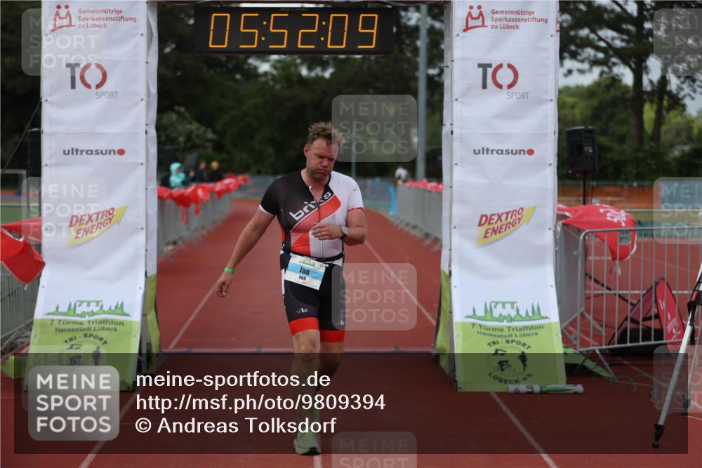 14.06.2026 - 7 Türme Triathlon Andreas Tolksdorf http://msf.ph/oto/9809394 14.06.2026 16:52:08 Ziel 969 meine-sportfotos.de