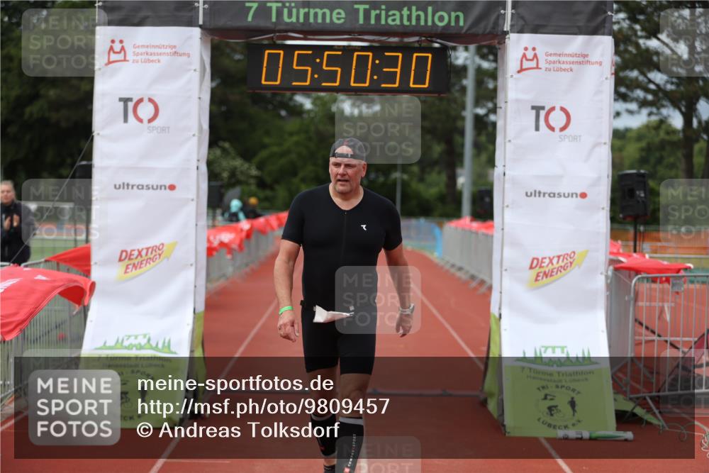 14.06.2026 - 7 Türme Triathlon Andreas Tolksdorf http://msf.ph/oto/9809457 14.06.2026 16:50:28 Ziel 766 meine-sportfotos.de