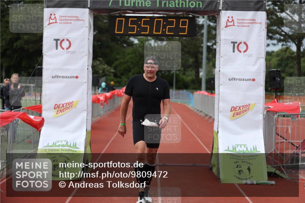 14.06.2026 - 7 Türme Triathlon Andreas Tolksdorf http://msf.ph/oto/9809472 14.06.2026 16:50:28 Ziel 766 meine-sportfotos.de
