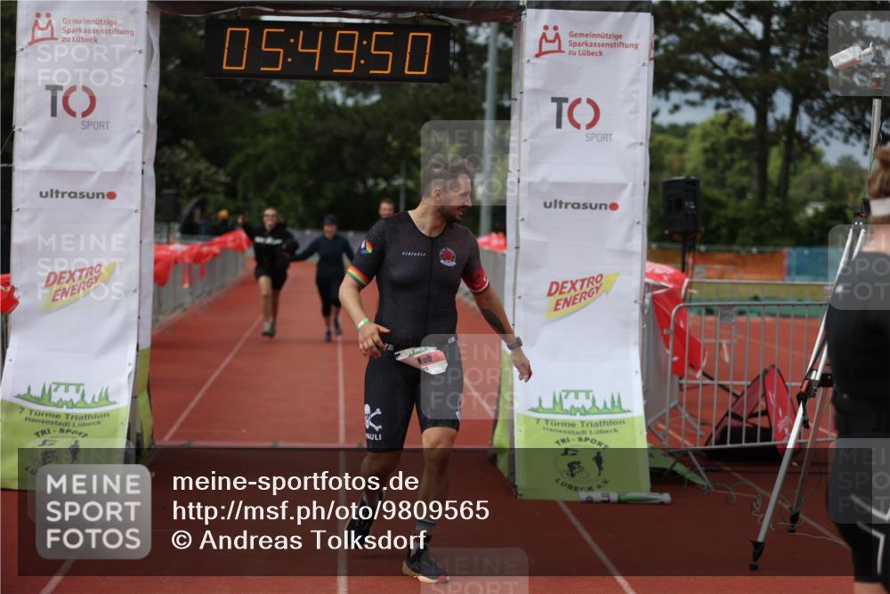 14.06.2026 - 7 Türme Triathlon Andreas Tolksdorf http://msf.ph/oto/9809565 14.06.2026 16:49:49 Ziel 767, 829, 861, 891 meine-sportfotos.de