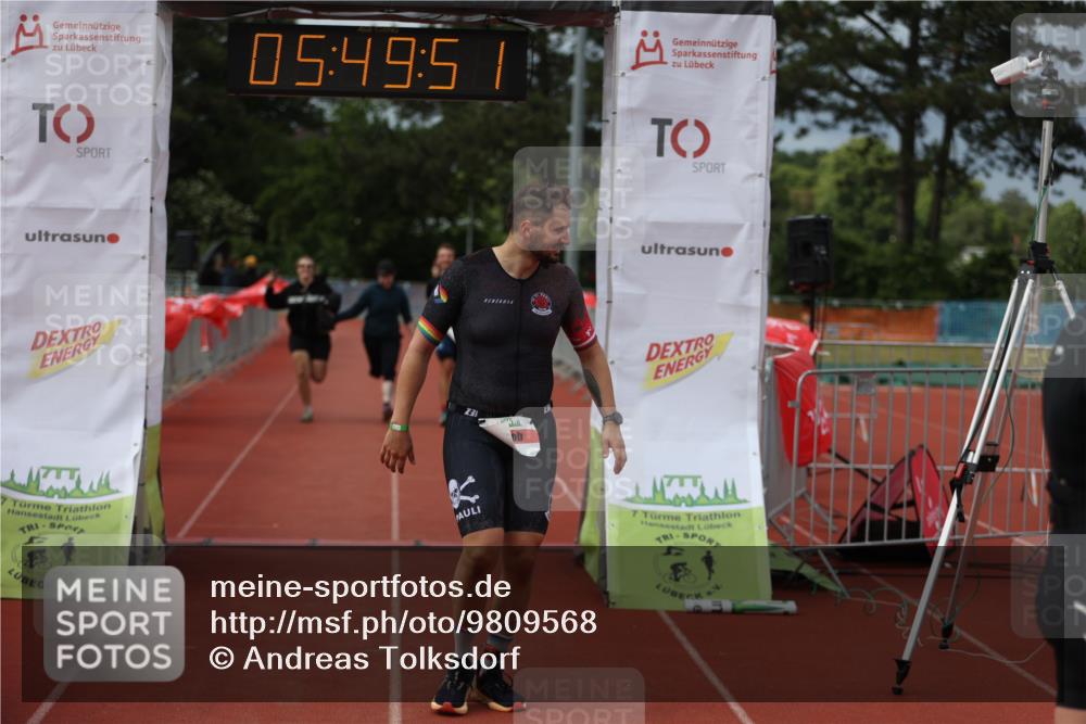 14.06.2026 - 7 Türme Triathlon Andreas Tolksdorf http://msf.ph/oto/9809568 14.06.2026 16:49:49 Ziel 767, 829, 861, 891 meine-sportfotos.de