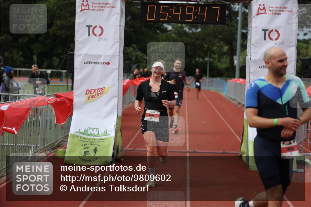 14.06.2026 - 7 Türme Triathlon Andreas Tolksdorf http://msf.ph/oto/9809602 14.06.2026 16:49:46 Ziel 767, 829, 861, 891 meine-sportfotos.de