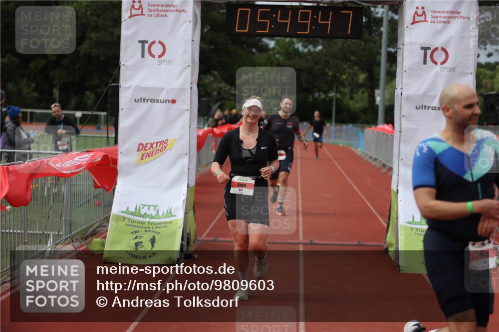 14.06.2026 - 7 Türme Triathlon Andreas Tolksdorf http://msf.ph/oto/9809603 14.06.2026 16:49:46 Ziel 767, 829, 861, 891 meine-sportfotos.de
