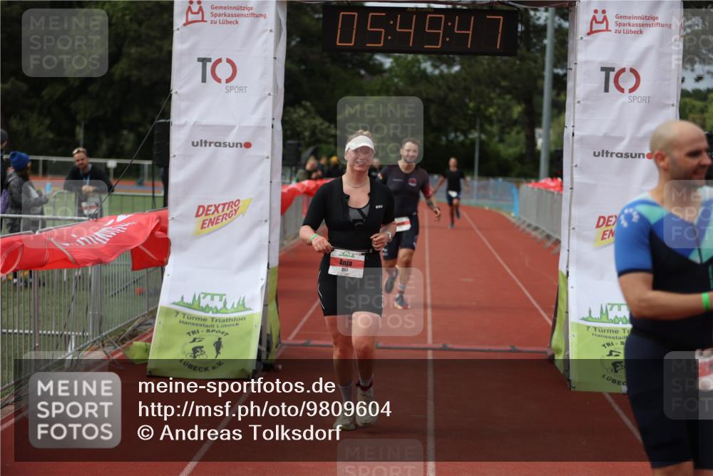 14.06.2026 - 7 Türme Triathlon Andreas Tolksdorf http://msf.ph/oto/9809604 14.06.2026 16:49:46 Ziel 767, 829, 861, 891 meine-sportfotos.de