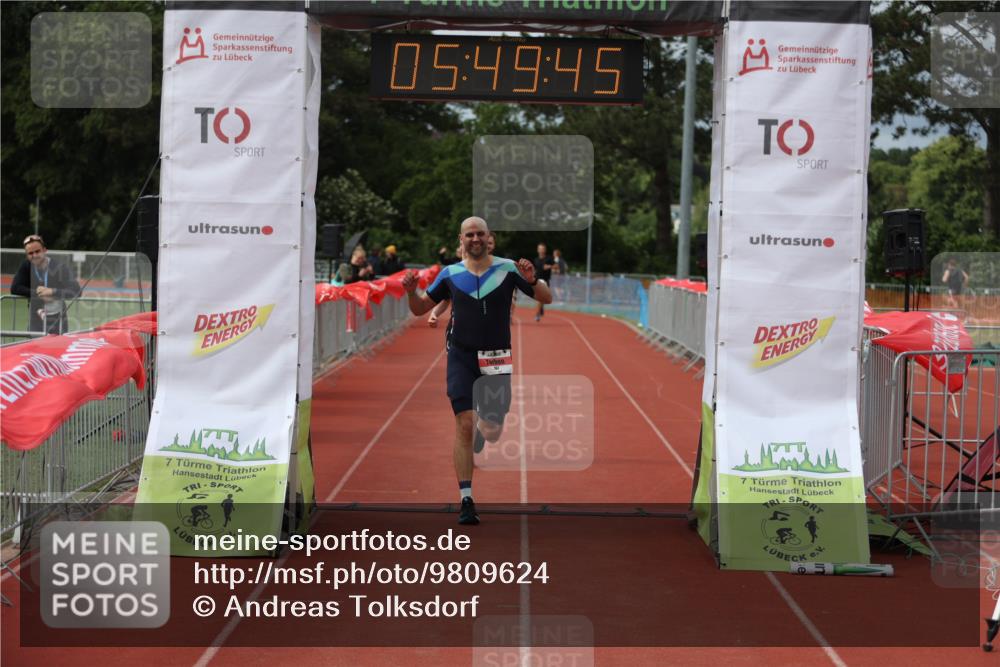 14.06.2026 - 7 Türme Triathlon Andreas Tolksdorf http://msf.ph/oto/9809624 14.06.2026 16:49:44 Ziel 767, 829, 861 meine-sportfotos.de