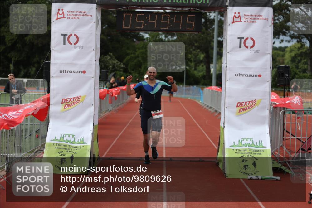 14.06.2026 - 7 Türme Triathlon Andreas Tolksdorf http://msf.ph/oto/9809626 14.06.2026 16:49:44 Ziel 767, 829, 861 meine-sportfotos.de