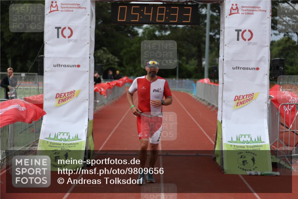 14.06.2026 - 7 Türme Triathlon Andreas Tolksdorf http://msf.ph/oto/9809656 14.06.2026 16:48:31 Ziel 631 meine-sportfotos.de