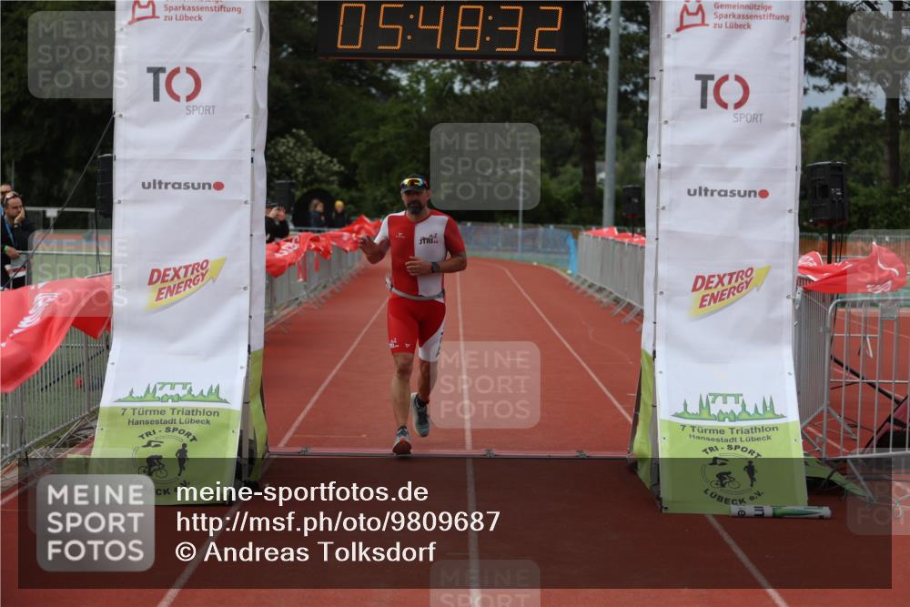 14.06.2026 - 7 Türme Triathlon Andreas Tolksdorf http://msf.ph/oto/9809687 14.06.2026 16:48:30 Ziel 631 meine-sportfotos.de