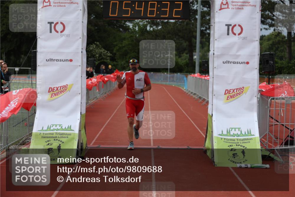 14.06.2026 - 7 Türme Triathlon Andreas Tolksdorf http://msf.ph/oto/9809688 14.06.2026 16:48:30 Ziel 631 meine-sportfotos.de