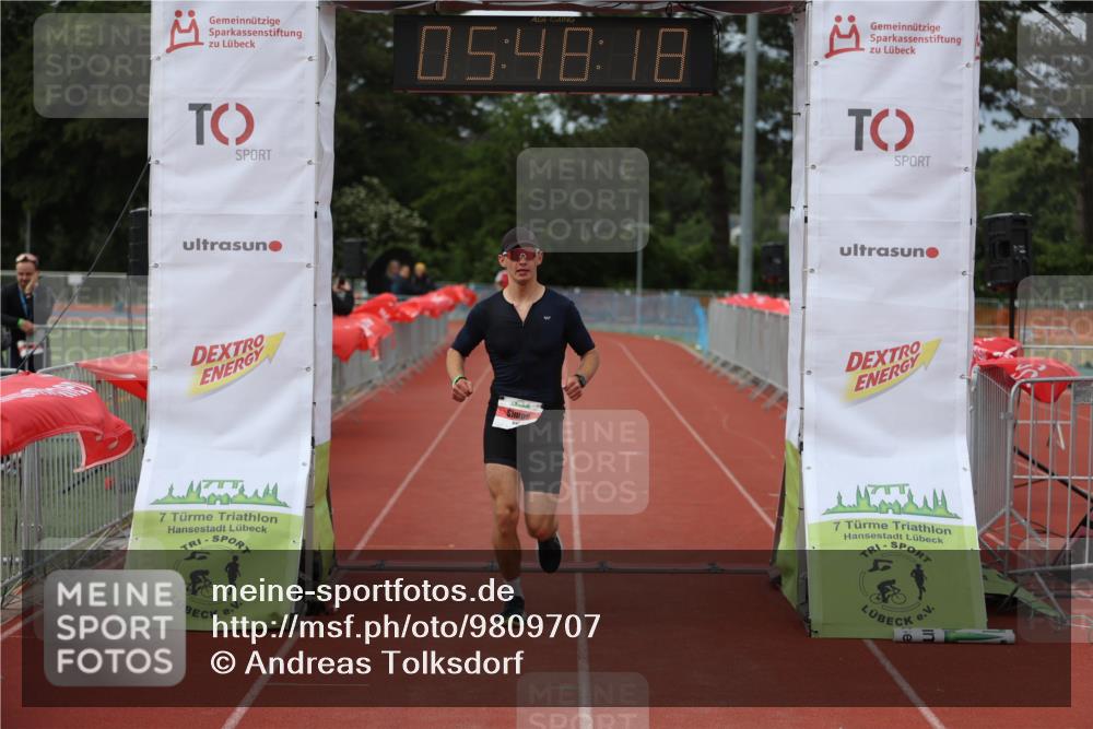 14.06.2026 - 7 Türme Triathlon Andreas Tolksdorf http://msf.ph/oto/9809707 14.06.2026 16:48:16 Ziel 642 meine-sportfotos.de