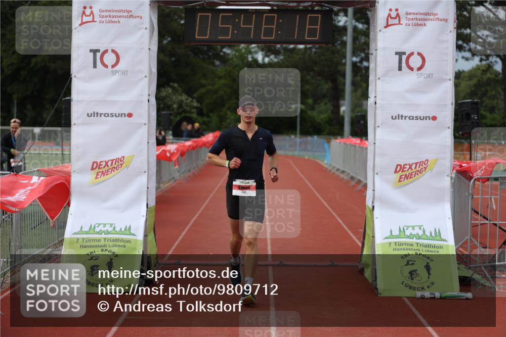 14.06.2026 - 7 Türme Triathlon Andreas Tolksdorf http://msf.ph/oto/9809712 14.06.2026 16:48:17 Ziel 642 meine-sportfotos.de
