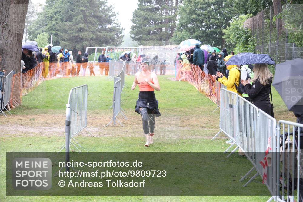 14.06.2026 - 7 Türme Triathlon Andreas Tolksdorf http://msf.ph/oto/9809723 14.06.2026 13:22:15 Schwimmen  meine-sportfotos.de