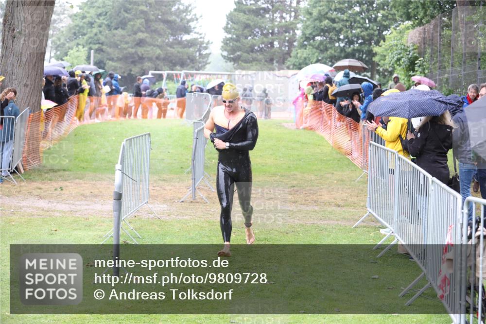 14.06.2026 - 7 Türme Triathlon Andreas Tolksdorf http://msf.ph/oto/9809728 14.06.2026 13:23:51 Schwimmen  meine-sportfotos.de