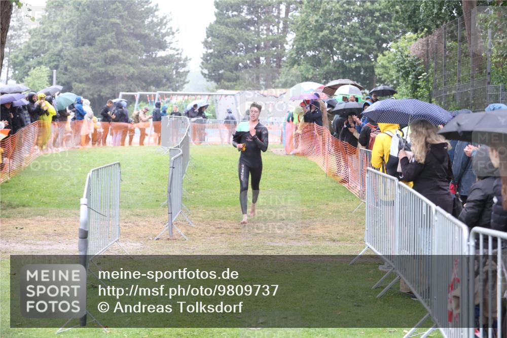 14.06.2026 - 7 Türme Triathlon Andreas Tolksdorf http://msf.ph/oto/9809737 14.06.2026 13:25:17 Schwimmen  meine-sportfotos.de