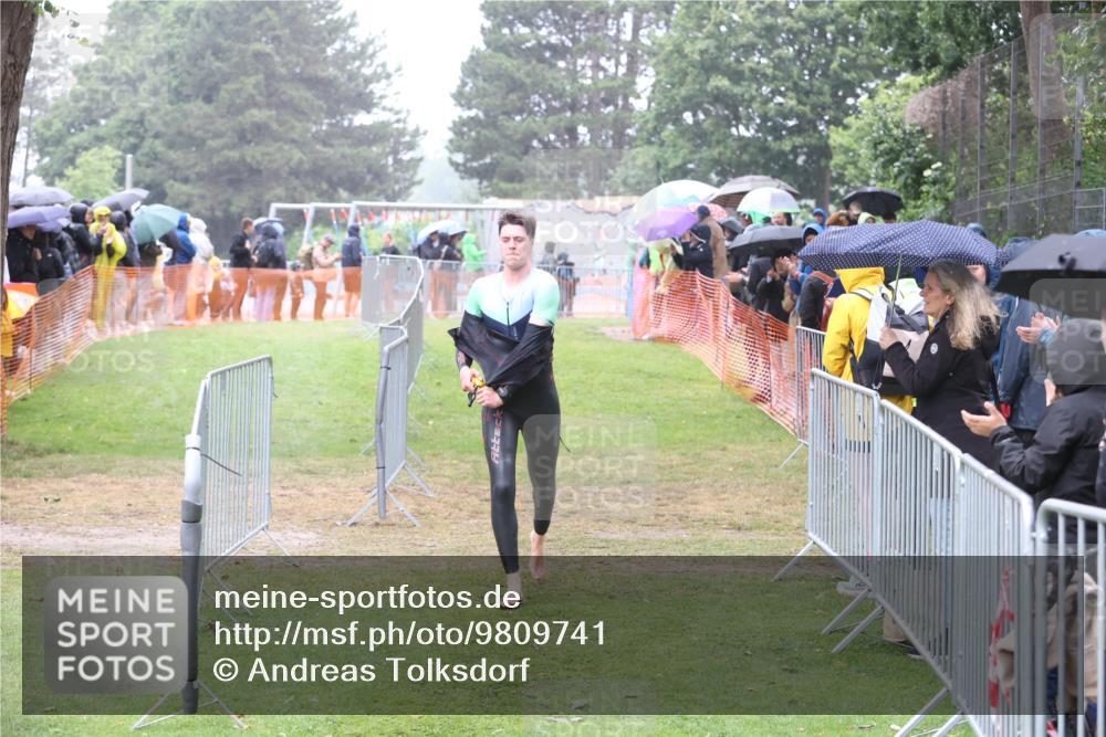 14.06.2026 - 7 Türme Triathlon Andreas Tolksdorf http://msf.ph/oto/9809741 14.06.2026 13:25:18 Schwimmen  meine-sportfotos.de