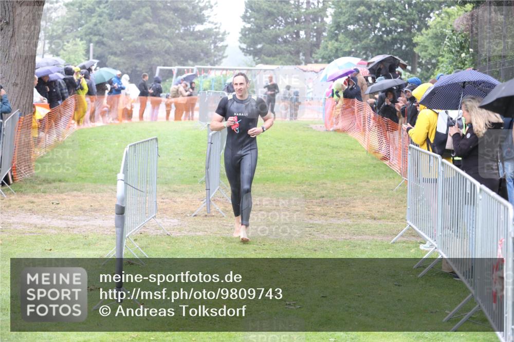 14.06.2026 - 7 Türme Triathlon Andreas Tolksdorf http://msf.ph/oto/9809743 14.06.2026 13:25:37 Schwimmen  meine-sportfotos.de