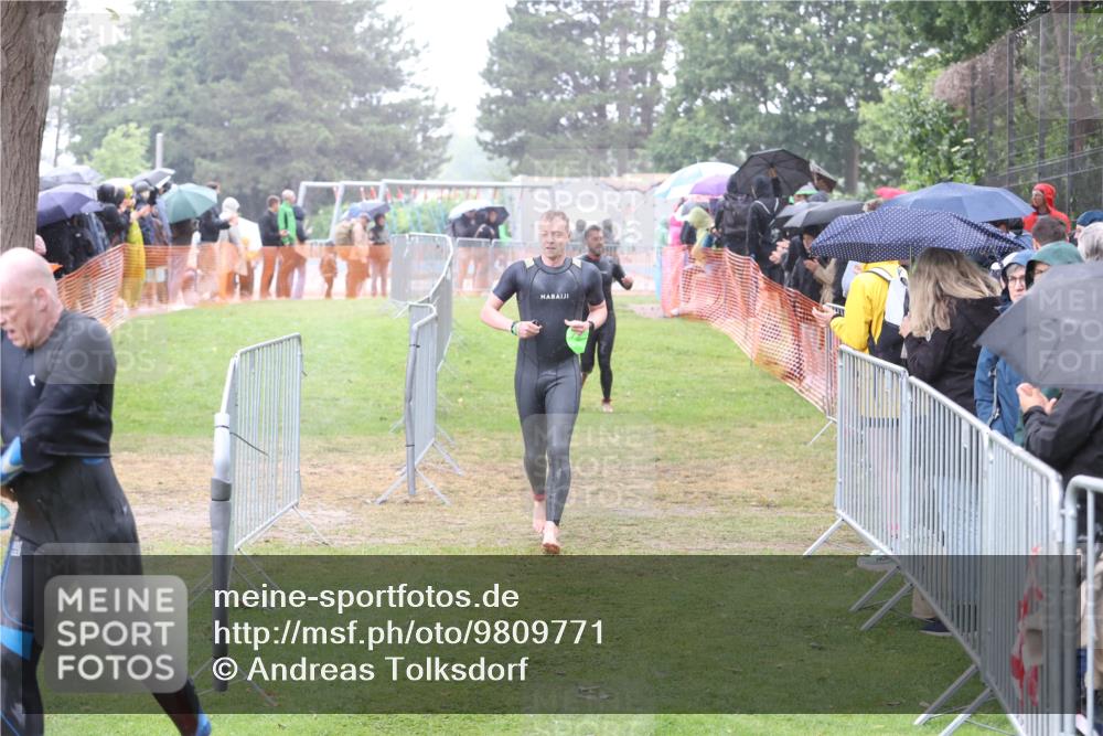 14.06.2026 - 7 Türme Triathlon Andreas Tolksdorf http://msf.ph/oto/9809771 14.06.2026 13:26:48 Schwimmen  meine-sportfotos.de