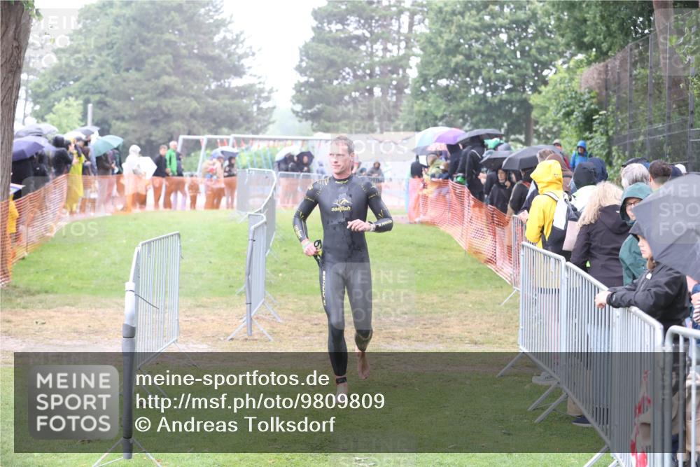 14.06.2026 - 7 Türme Triathlon Andreas Tolksdorf http://msf.ph/oto/9809809 14.06.2026 13:27:55 Schwimmen  meine-sportfotos.de