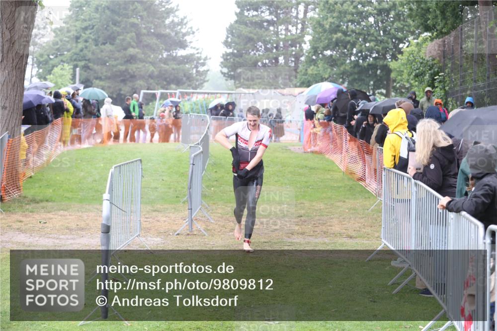 14.06.2026 - 7 Türme Triathlon Andreas Tolksdorf http://msf.ph/oto/9809812 14.06.2026 13:28:03 Schwimmen  meine-sportfotos.de