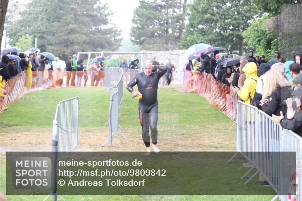 14.06.2026 - 7 Türme Triathlon Andreas Tolksdorf http://msf.ph/oto/9809842 14.06.2026 13:29:28 Schwimmen  meine-sportfotos.de