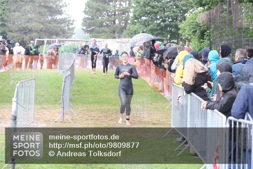 14.06.2026 - 7 Türme Triathlon Andreas Tolksdorf http://msf.ph/oto/9809877 14.06.2026 13:30:13 Schwimmen  meine-sportfotos.de