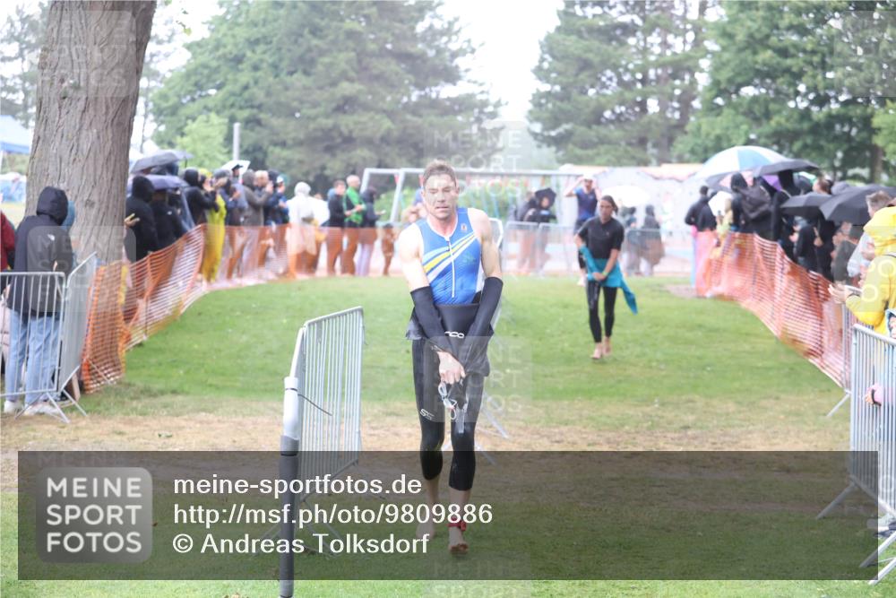 14.06.2026 - 7 Türme Triathlon Andreas Tolksdorf http://msf.ph/oto/9809886 14.06.2026 13:30:22 Schwimmen  meine-sportfotos.de