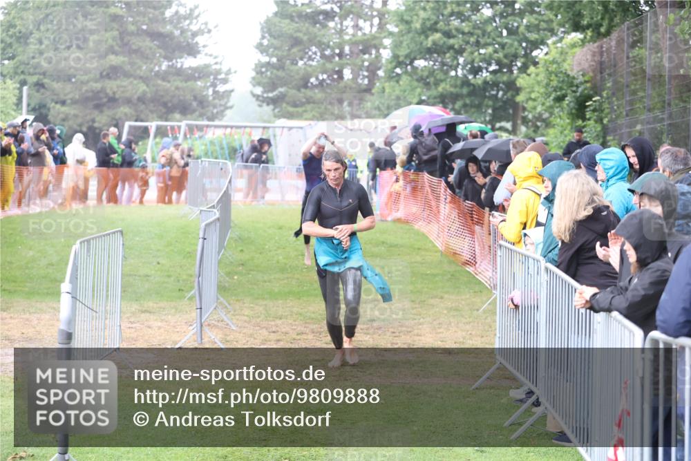 14.06.2026 - 7 Türme Triathlon Andreas Tolksdorf http://msf.ph/oto/9809888 14.06.2026 13:30:25 Schwimmen  meine-sportfotos.de