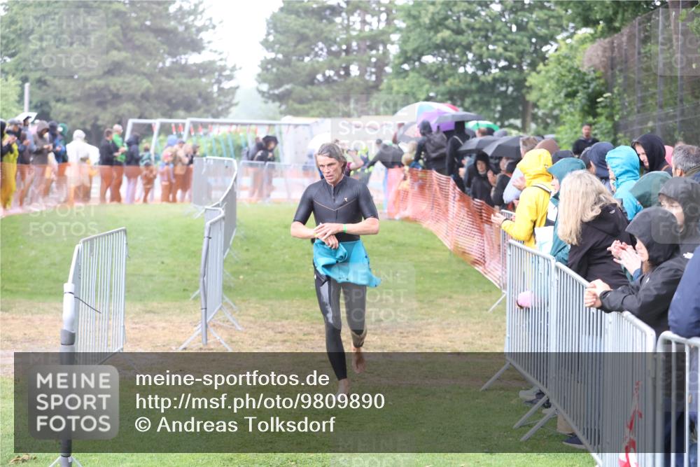 14.06.2026 - 7 Türme Triathlon Andreas Tolksdorf http://msf.ph/oto/9809890 14.06.2026 13:30:26 Schwimmen  meine-sportfotos.de