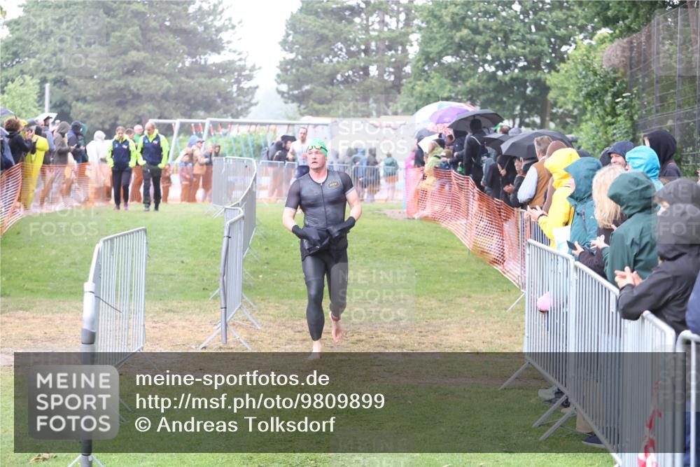 14.06.2026 - 7 Türme Triathlon Andreas Tolksdorf http://msf.ph/oto/9809899 14.06.2026 13:30:38 Schwimmen  meine-sportfotos.de