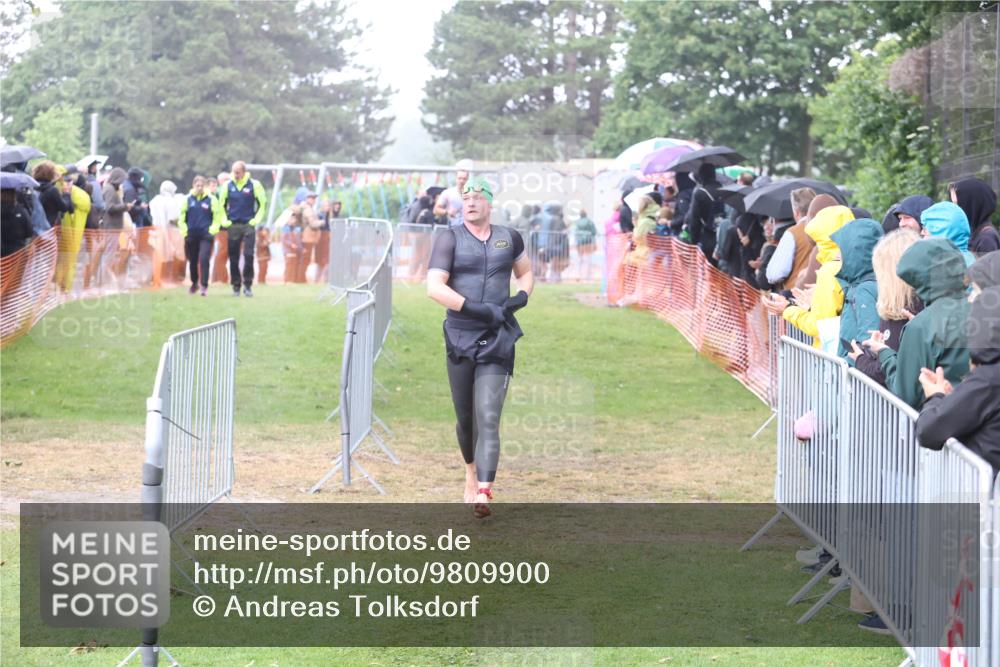 14.06.2026 - 7 Türme Triathlon Andreas Tolksdorf http://msf.ph/oto/9809900 14.06.2026 13:30:38 Schwimmen  meine-sportfotos.de