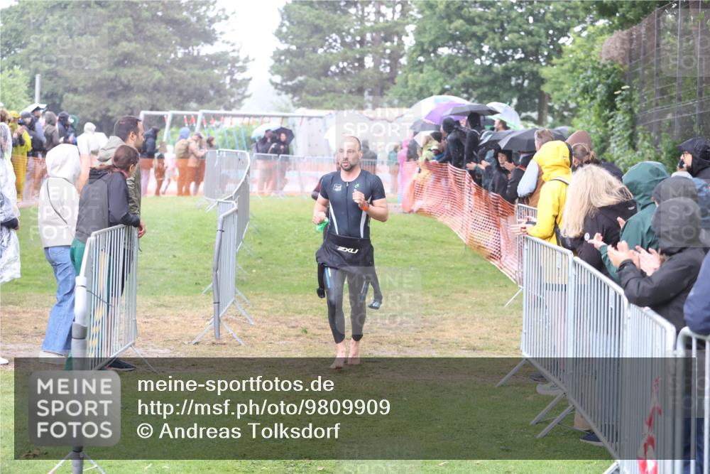 14.06.2026 - 7 Türme Triathlon Andreas Tolksdorf http://msf.ph/oto/9809909 14.06.2026 13:30:59 Schwimmen  meine-sportfotos.de