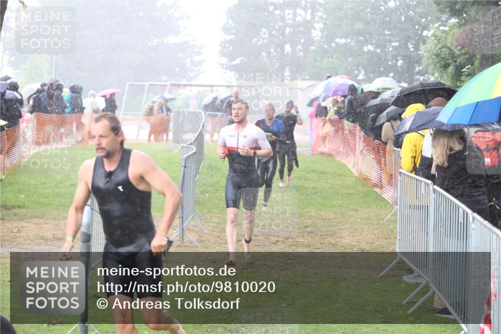 14.06.2026 - 7 Türme Triathlon Andreas Tolksdorf http://msf.ph/oto/9810020 14.06.2026 13:32:35 Schwimmen  meine-sportfotos.de