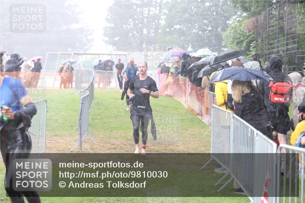 14.06.2026 - 7 Türme Triathlon Andreas Tolksdorf http://msf.ph/oto/9810030 14.06.2026 13:32:39 Schwimmen  meine-sportfotos.de