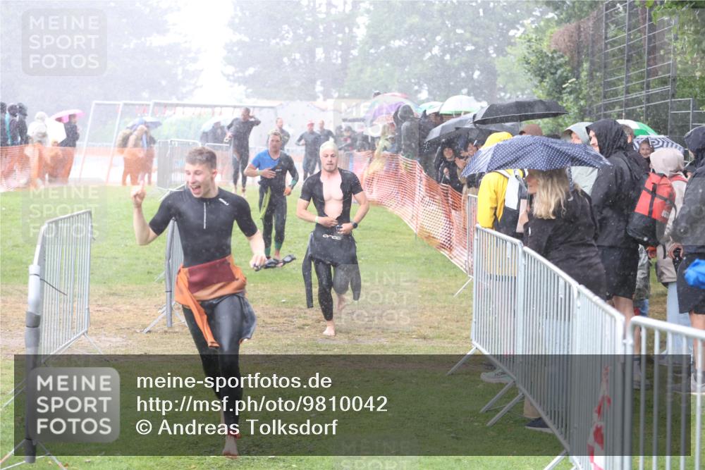 14.06.2026 - 7 Türme Triathlon Andreas Tolksdorf http://msf.ph/oto/9810042 14.06.2026 13:32:50 Schwimmen  meine-sportfotos.de