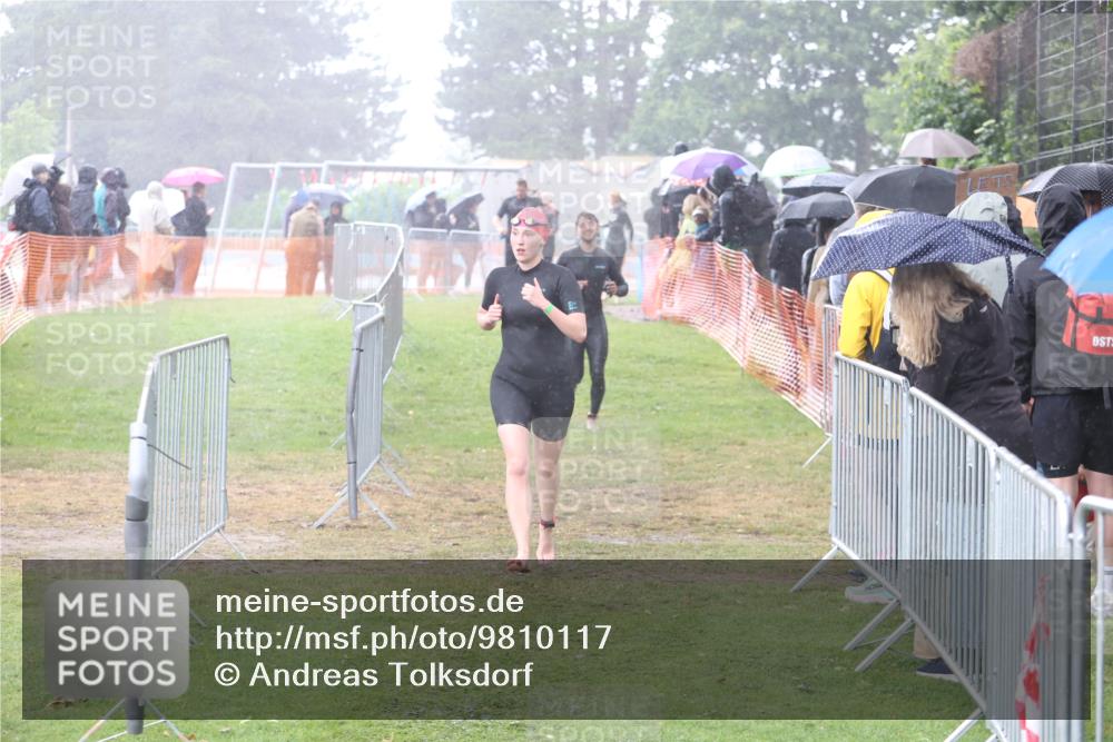 14.06.2026 - 7 Türme Triathlon Andreas Tolksdorf http://msf.ph/oto/9810117 14.06.2026 13:33:47 Schwimmen  meine-sportfotos.de