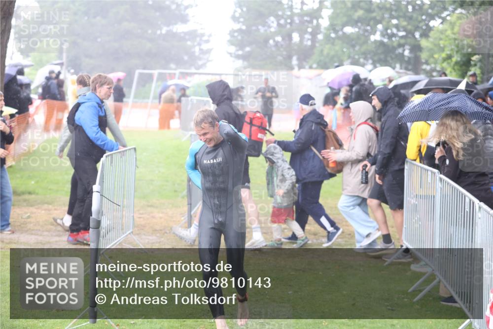 14.06.2026 - 7 Türme Triathlon Andreas Tolksdorf http://msf.ph/oto/9810143 14.06.2026 13:34:12 Schwimmen  meine-sportfotos.de