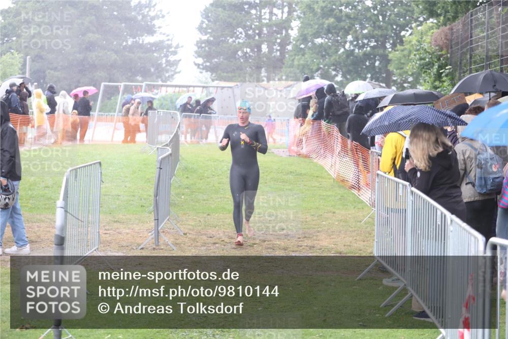 14.06.2026 - 7 Türme Triathlon Andreas Tolksdorf http://msf.ph/oto/9810144 14.06.2026 13:34:19 Schwimmen  meine-sportfotos.de