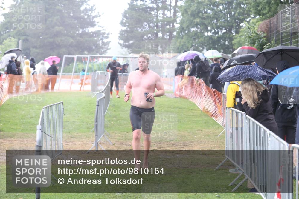 14.06.2026 - 7 Türme Triathlon Andreas Tolksdorf http://msf.ph/oto/9810164 14.06.2026 13:35:01 Schwimmen  meine-sportfotos.de