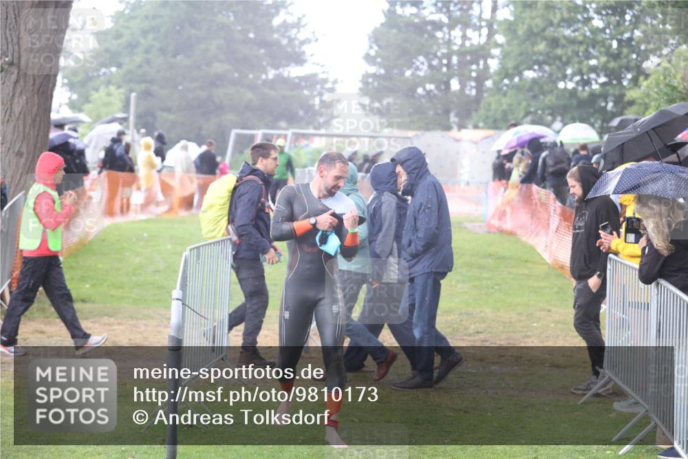 14.06.2026 - 7 Türme Triathlon Andreas Tolksdorf http://msf.ph/oto/9810173 14.06.2026 13:35:16 Schwimmen  meine-sportfotos.de