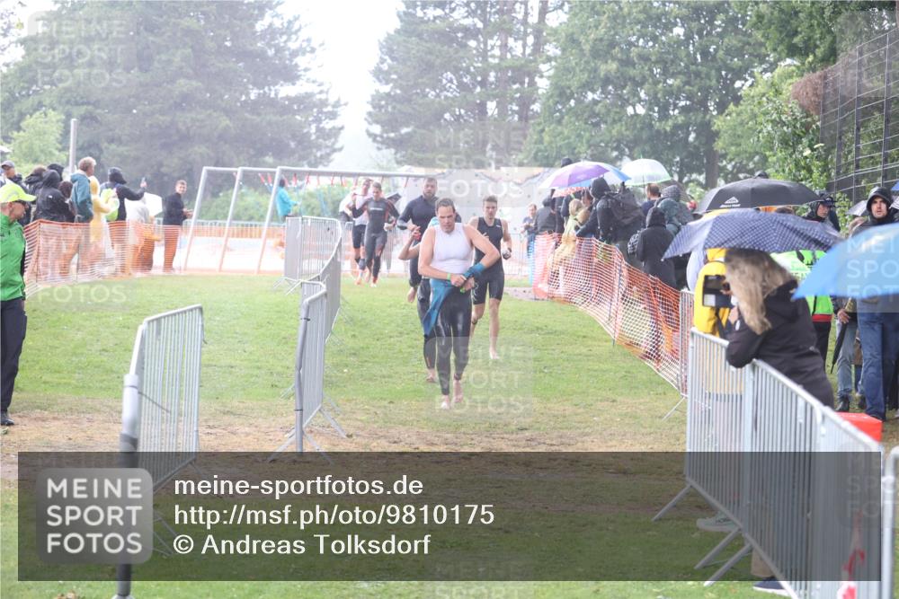 14.06.2026 - 7 Türme Triathlon Andreas Tolksdorf http://msf.ph/oto/9810175 14.06.2026 13:35:32 Schwimmen  meine-sportfotos.de