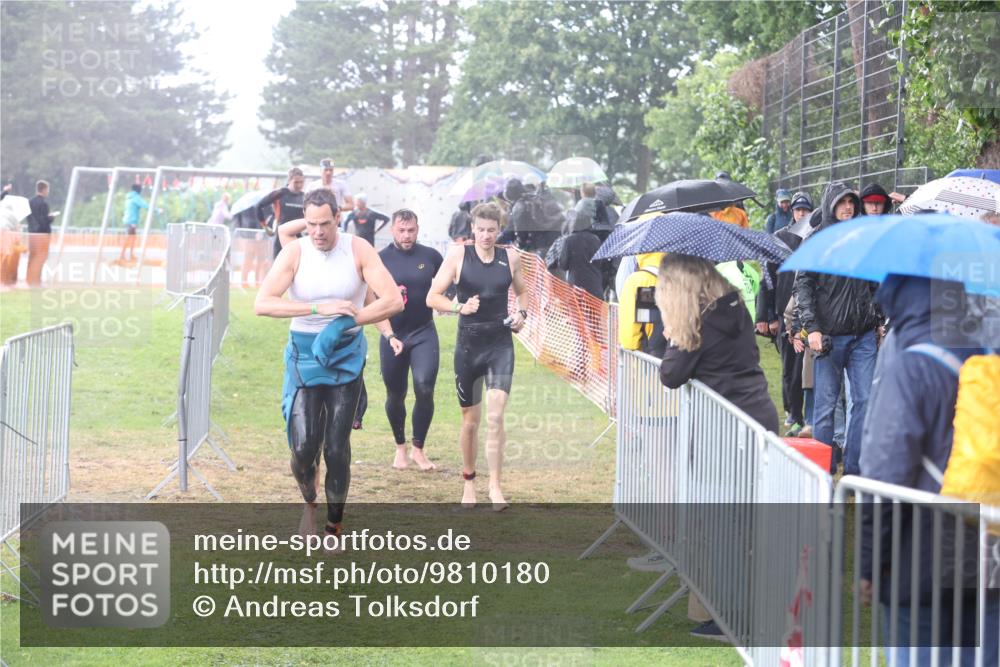 14.06.2026 - 7 Türme Triathlon Andreas Tolksdorf http://msf.ph/oto/9810180 14.06.2026 13:35:35 Schwimmen  meine-sportfotos.de