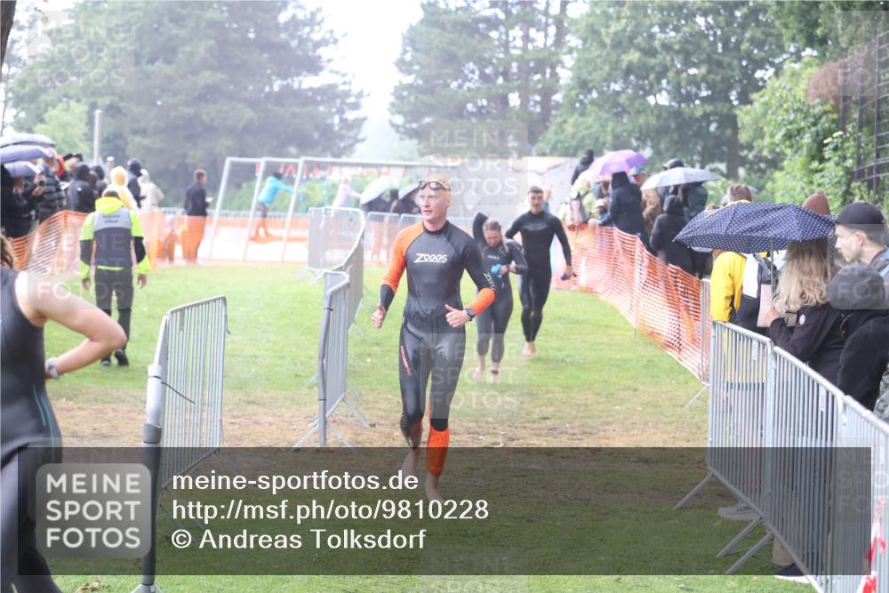 14.06.2026 - 7 Türme Triathlon Andreas Tolksdorf http://msf.ph/oto/9810228 14.06.2026 13:36:23 Schwimmen  meine-sportfotos.de