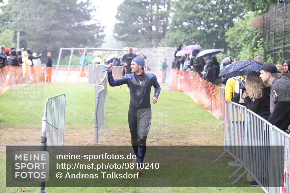 14.06.2026 - 7 Türme Triathlon Andreas Tolksdorf http://msf.ph/oto/9810240 14.06.2026 13:36:38 Schwimmen  meine-sportfotos.de