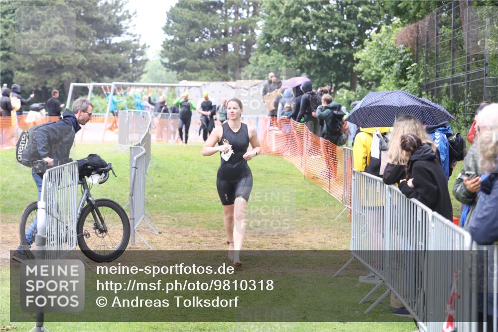 14.06.2026 - 7 Türme Triathlon Andreas Tolksdorf http://msf.ph/oto/9810318 14.06.2026 13:38:27 Schwimmen  meine-sportfotos.de