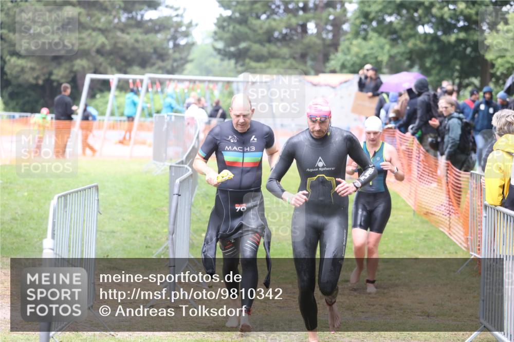 14.06.2026 - 7 Türme Triathlon Andreas Tolksdorf http://msf.ph/oto/9810342 14.06.2026 13:38:58 Schwimmen  meine-sportfotos.de
