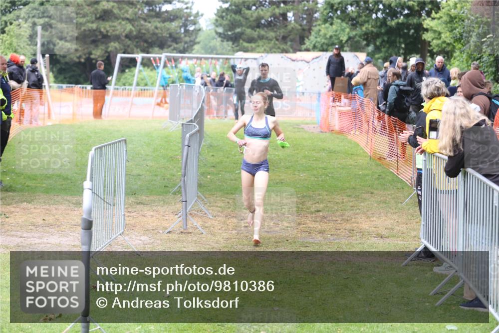14.06.2026 - 7 Türme Triathlon Andreas Tolksdorf http://msf.ph/oto/9810386 14.06.2026 13:40:19 Schwimmen  meine-sportfotos.de